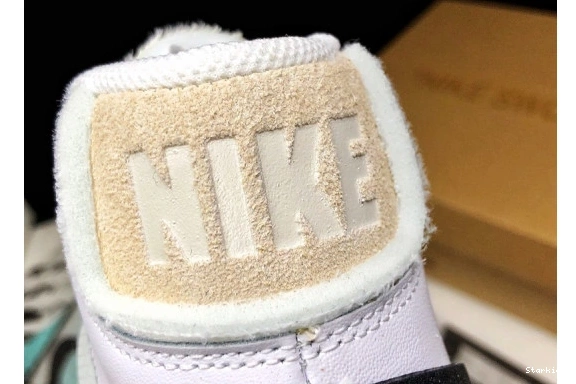 Nike O-W Mid AA3832-100 Blazer  1209